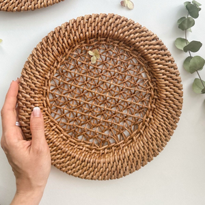 Platos de mimbre y ratán hechos a mano 2026, manteles individuales redondos de 13 pulgadas para decoraciones rústicas de mesas de boda y cenas - Product Image 3