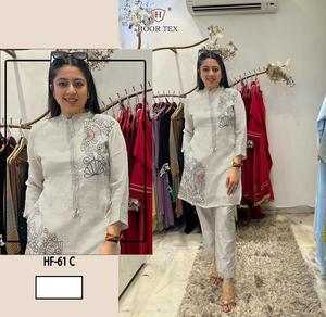 Tela Corien importada Shalwar Kameez Graceful Ethnic Wear en XL (42) para ocasiones festivas y de fiesta - Product Image 4