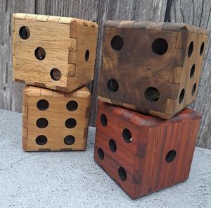 Bloque de Madera Grande con Logotipo Personalizado en Color y Puntos Perforados para Juegos Educativos Divertidos en el Patio, Dados de Madera Gigantes - Product Image 4