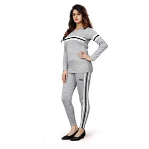 Conjunto deportivo de dos piezas para mujer, hecho a medida, informal, de invierno, de forro polar, con costuras premium, para uso en exteriores, transpirable y ecológico. - Product Image 5
