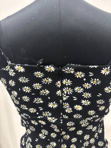 Premium Women's Floral Print Black Color Crop <b>Top</b> Sleeveless Strap Square Neck Back <b>Chain</b> Casual Summer Beach Party Wear <b>Top</b> - Product Image 6