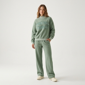 Ensemble de survêtement noir pour femme avec imprimé lettres, coupe ample, sweat-shirt à manches longues et pantalon large - Product Image 3