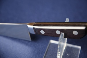 Cuchillo de cocina japonés con acero sueco - Product Image 5