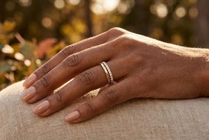 Bague minimaliste à double bande en diamant de laboratoire taille ronde, or massif 14 carats, alliance de mariage, bijoux fins, cadeau de promesse - Product Image 4