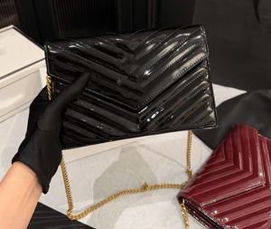 Women's Fashion Shoulder Bag Lightweight Nylon Handbag Luxury Designer Women Bags Fashion Retro Shoulder Purse for Party Daily - Product Image 5