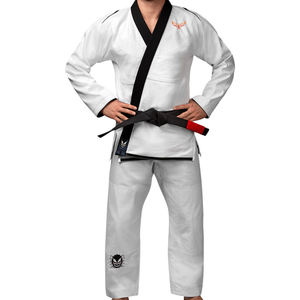 Combinaison de karaté unisexe sur mesure, uniformes de MMA personnalisés, kimono de karaté, combinaisons de karaté en gros, combinaison de MMA légère - Product Image 1