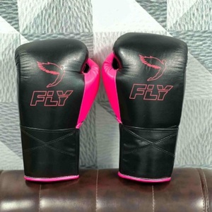 ชุดมวย Fly SuperLace, ถุงมือชกมวยหนังวัวแท้แบบสั่งทำพิเศษ, ที่ครอบจมูก, ที่ครอบศีรษะ, ที่ป้องกันอวัยวะเพศ - Product Image 2