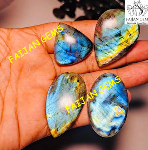 Pierres précieuses facettées de labradorite bleue naturelle de qualité AAA+, toutes formes mélangées, à dos plat, pour la fabrication de bijoux FAIJAN GEMS Rajasthan - Product Image 3