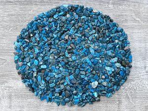 Venta al por mayor de chips de apatita, piedra curativa de cristal natural, chips de ágata tallada, artesanías DIY, piedra en bruto, grava hecha a mano en Amayra Crystals - Product Image 3