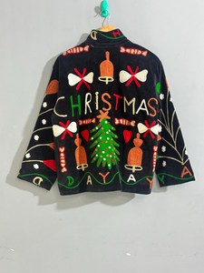 เสื้อแจ็คเก็ตกำมะหยี่ปักลายซูซานีสำหรับคริสต์มาส  งานฝีมือประดับประดาด้วยมรดกทางวัฒนธรรมอันล้ำค่า  เสื้อคลุมสำหรับผู้หญิงในฤดูหนาว ของขวัญคริสต์มาส เสื้อโค้ทกันหนาว เสื้อเบลเซอร์ฤดูหนาว - Product Image 2