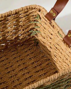 Cesta de almacenamiento decorativa de junco marino con asas de cuero, organizador de estantería rústico para decoración de mesas en guarderías y hogares - Product Image 4