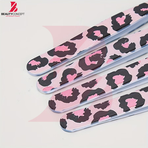 Pince à épiler de précision ultra-precise à pointe diamantée, style dernier cri, personnalisée, pour le modelage professionnel des cils et des sourcils - Product Image 2