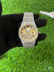 Reloj de Lujo para Hombre, Estilo Hip Hop, con Incrustaciones de Moissanita, Cuarzo, Acero Inoxidable, Esfera Árabe de Dos Tonos, Fecha Automática, Resistente al Agua 3BAR - Product Image 1