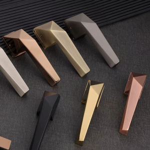 Poignées de meubles avec emballage postal pour les vendeurs e-commerce mondiaux et les distributeurs internationaux de quincaillerie du Gujarat, Inde - Product Image 2