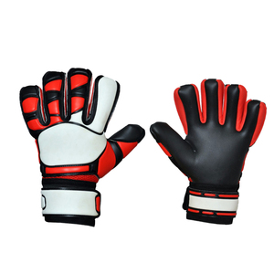Gants de gardien de but de football avec paume en latex intégral pour une adhérence ultime dans les conditions de jeu humides et sèches - Product Image 1