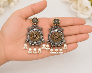 Pendientes Colgantes de Plata Oxidada Bicolor con Engaste de Bisel, Hechos a Mano, con Diseño Floral, Estilo Bohemio Indio, Proveedor Mayorista de Joyería |   Directo de Fábrica - Product Image 2