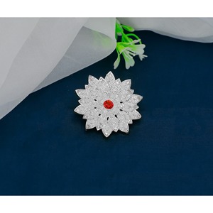 Factory Supply Indian Silver Plated <b>Brooches</b> Pins For <b>Women</b> Fashion <b>Brooch</b> Best Selling Hijab Pins Wedding, Engagement Gifts - Product Image 3