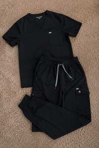 Conjunto de Uniforme Médico Premium Estilo Urbano, Ropa de Trabajo para Hospital, Blusa con Cuello en V y Pantalones Jogger, Tejido de Poliéster/Algodón - Product Image 3