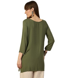 Kurti Tradicional Étnico para Mujer, de Viscosa Pura, con Bordado Floral, Cuello Redondo, Top Corto, Kurti Recto con Bordado de Hilo - Product Image 3