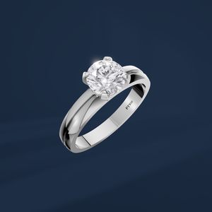 Bague de fiançailles classique en diamant rond brillant de 1 carat en platine PT950 pour femme - Product Image 1
