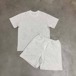 Conjunto de Dos Piezas para Hombre, Estilo Casual de Verano 2026, Ropa Deportiva para Entrenamiento y Jogging, Transpirable, de Poliéster/Algodón, Servicio OEM, Diseño Sólido con Estrellas - Product Image 1