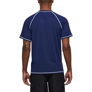 Camiseta de natación de manga corta de alta calidad para hombre, color azul oscuro, UPF 50+, elástica, de secado rápido, con detalles en blanco. - Product Image 3