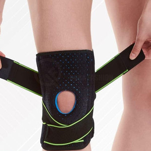 La manchette élastique pour le genou offre un ajustement durable et une compression fiable pour une stabilité accrue et une réduction du stress musculaire. - Product Image 2