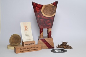 Brûleur à Bakhoor en bois et résine de luxe, rouge, bois naturel, brûleur à encens Oud, fait main, décoration arabe pour la maison - Product Image 3