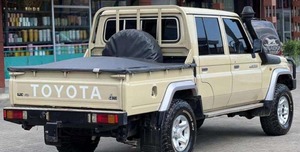 Toyota Land Cruiser Double Cabine 4x4 Pickup Série 79 d'occasion - Product Image 2