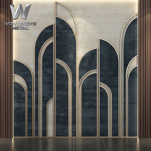 Panneaux <span class=keywords><strong>de</strong></span> séparation incurvés en acier inoxydable <span class=keywords><strong>de</strong></span> luxe personnalisés pour la séparation des halls d'hôtel, des bureaux et des couloirs avec décoration - Product Image 1
