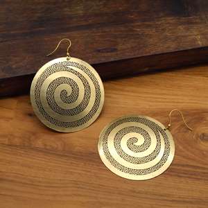 Wholesale Indian Handcrafted Brass Spiral <b>Disc</b> Earrings Antique <b>Gold</b> Tone Engraved Round Dangle Bohemian Ethnic Fashion Jewelry - Product Image 4