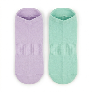 Calcetines de Pilates Transpirables 100% Algodón de Marca Privada, Calcetines de Yoga Antideslizantes con Base de Silicona para Estudios, Gimnasios, Marcas de Fitness, OEM - Product Image 3