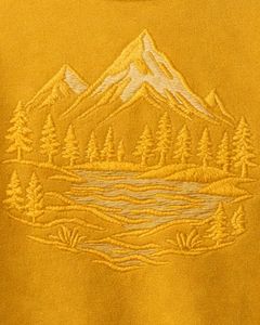 Camiseta Amarilla para Mujer con Bordado de Paisaje Montañoso, Camiseta Corta de Algodón, Manga Corta, Estilo Casual, Holgada, con Estampado Gráfico, Venta al por Mayor6 - Product Image 5