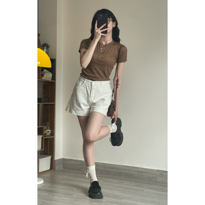 Conjunto de Shorts para Mujer, Bordados, Cintura Alta, Corte Recto, Marca Privada, Hecho en Vietnam, Fabricante, Muestra Gratis - Product Image 1