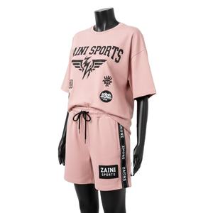 Ensemble de t-shirt et short en coton premium pour femmes, tissu doux 200 GSM, rose, vêtements de détente avec impression de logo en caoutchouc personnalisé, ensembles pour femmes - Product Image 4