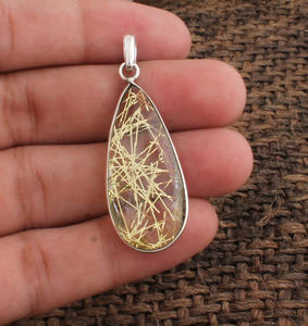 Colgante de Cuarzo Rutilado Dorado Natural Vintage, Plata de Ley 925 con Baño de Platino, Cuarzo Transparente con Inclusiones Doradas, Piedra del Éxito - Product Image 2