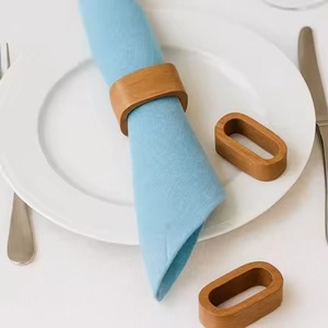 Anneau de serviette élégant en bois naturel pour la décoration de table de mariage, dîner, fête, restaurant, hôtel, célébration - Product Image 1