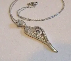 Collar con Colgante de Corazón con Incrustaciones de Diamantes para Mujer, Chapado en Oro, Moissanita, Collar Romántico con Forma de Corazón, Joyería de Moda, Regalo para Ella - Product Image 3