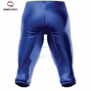 ชุดอเมริกันฟุตบอลที่สวมใส่สบาย พร้อมเสื้อและกางเกงขาสั้นพิมพ์ลายโลโก้ปักแบบซับลิเมชั่น อุปกรณ์ฟุตบอลที่ทันสมัย - Product Image 6