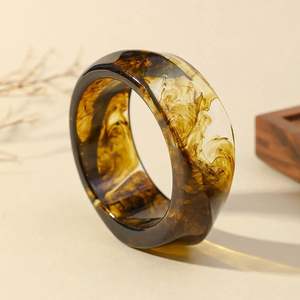 Bracelets en résine de cristal de designer pour les occasions spéciales, accessoires de bijoux de mode - Product Image 2