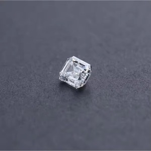 Grand Diamant de Laboratoire CVD Certifié IGI, Taille 9CT Émeraude E VS1, Coupe Excellente 3EX – Fournisseur B2B pour Grossistes et Importateurs de Diamants - Product Image 2