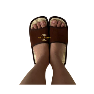 Pantuflas Ecológicas de Fibra de Coco Natural para Interiores y Exteriores, Diseño Casual para Uso en el Hogar y Hoteles - Product Image 5