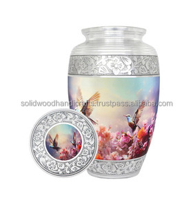 Urnas Funerarias Decorativas de Latón de Alta Calidad, Urnas Hechas a Mano para Hombres y Mujeres - Product Image 2