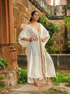 Nuevo y elegante vestido caftán de algodón Khadi, túnica artesanal étnica con cuello en V, estilo oversized, hecho a mano, para estar en casa, maxi, para mujer. - Product Image 4