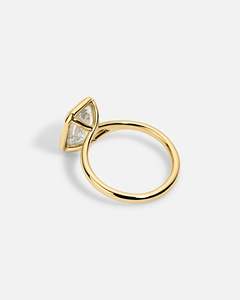 แหวนเพชรเม็ดเดี่ยวทรงเหลี่ยมมรกต 14K ทองคำแท้ รับรองโดย IGI เพชรเพาะเลี้ยงหลากสี หลายขนาดกะรัต ดีไซน์หรูหรา สง่างาม - Product Image 3