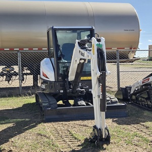 Potente Miniexcavadora Bobcat E26 de Alto Rendimiento, Equipo Compacto para Construcción Agrícola y Trabajos de Servicios Públicos - Product Image 1