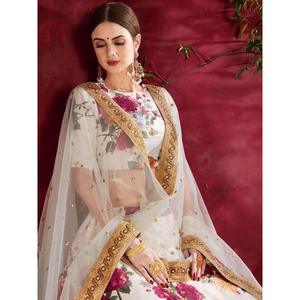 Lehenga choli ชุดแต่งงานผ้าไหม banglori พิมพ์ลายดอกไม้สีขาว - Product Image 4