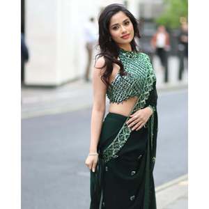 Magnifique robe de soirée brodée de sequins, sari pour soirée - Product Image 2