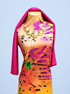 Conjunto completo Sunset Orange German Swiss Dirac con chal rosa |   Vestido Tradicional Somalí de Lujo para Mujer - Product Image 2