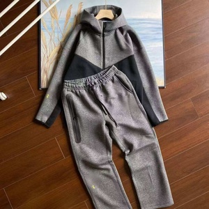 Conjunto Deportivo Informal Gris Jaspeado, Tejido, con Cremallera Completa, de Secado Rápido y con Capucha - Product Image 5